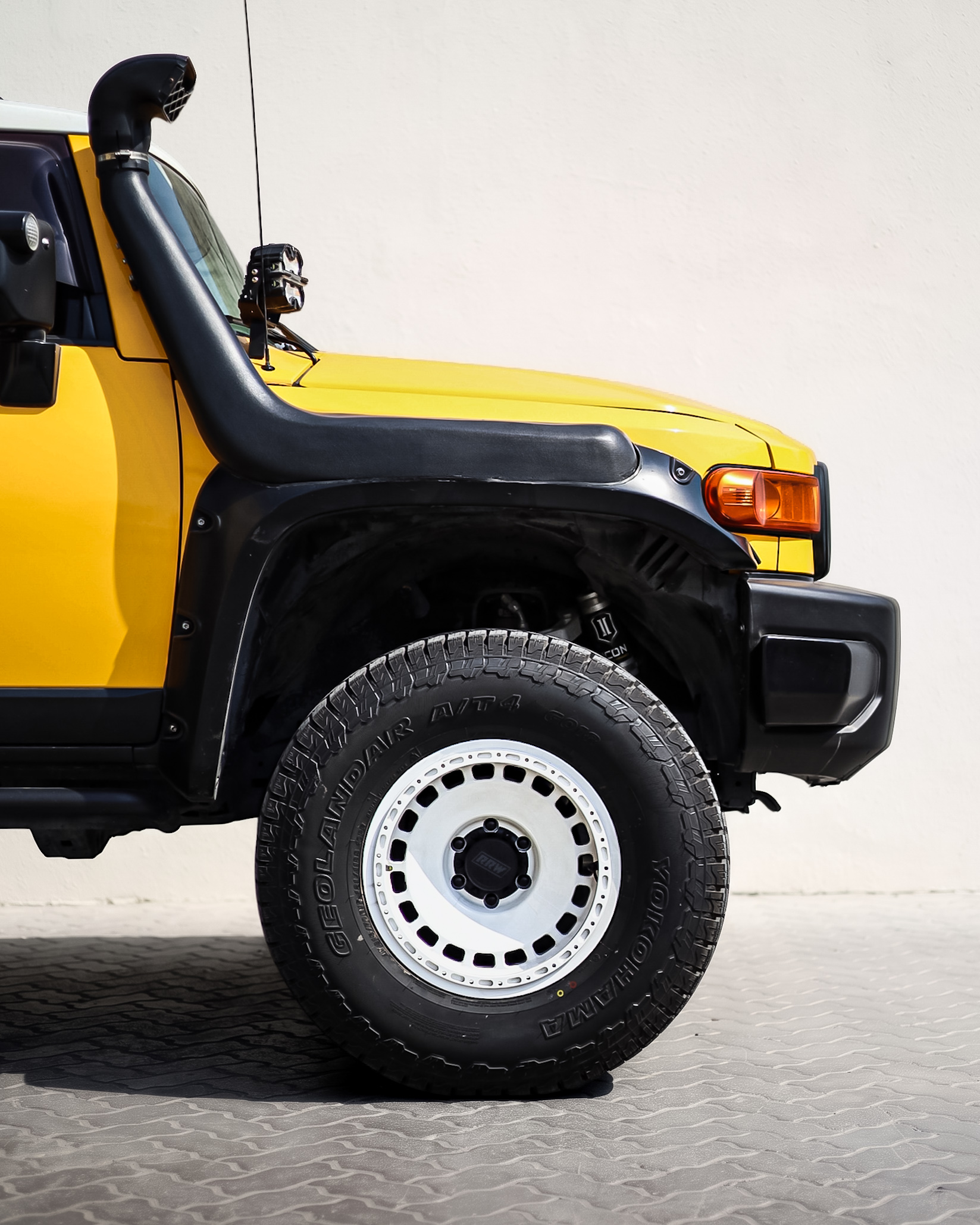 2007 TOYOTA FJ CRUISER gallery image 3