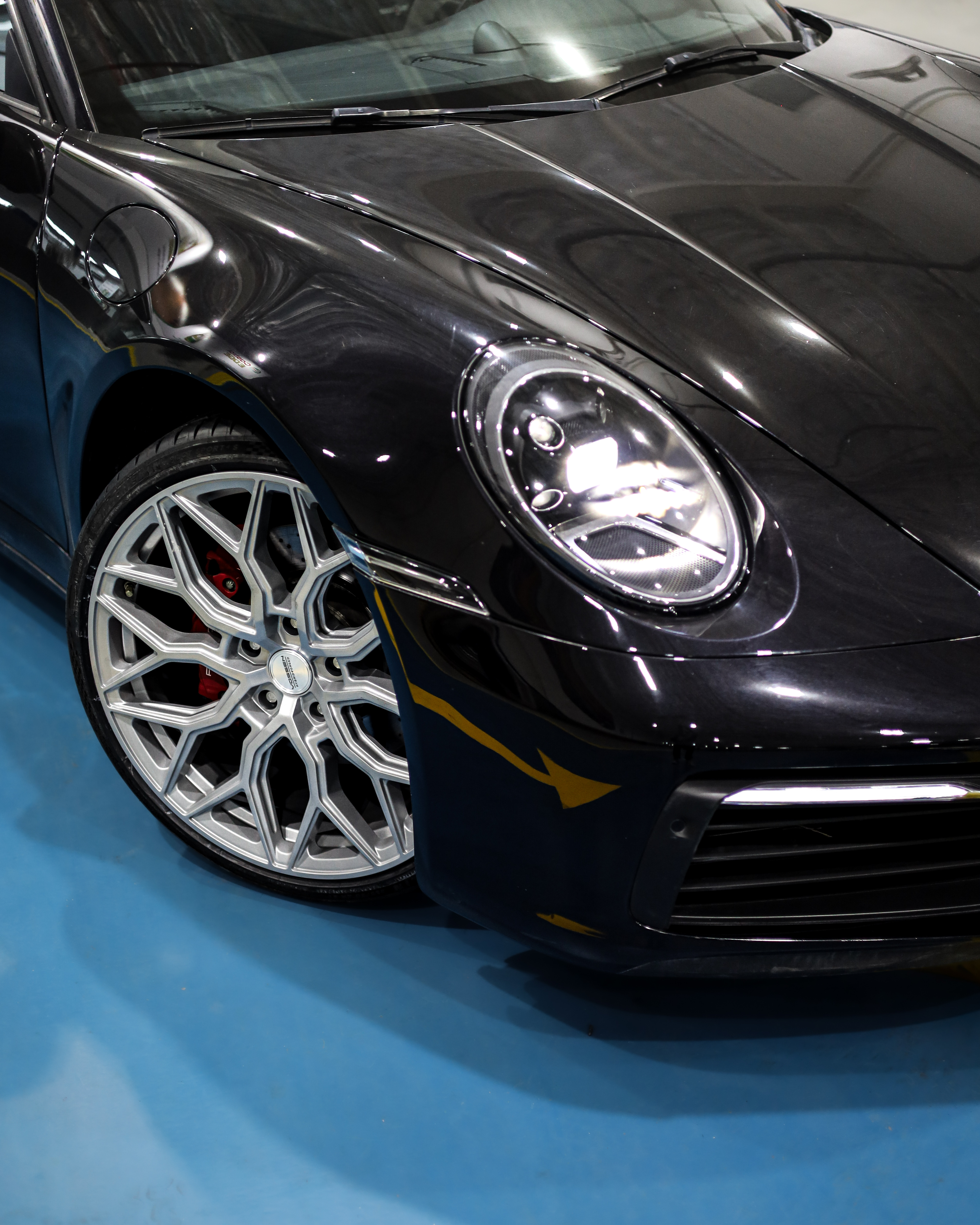 2020 PORSCHE 911 gallery image 4