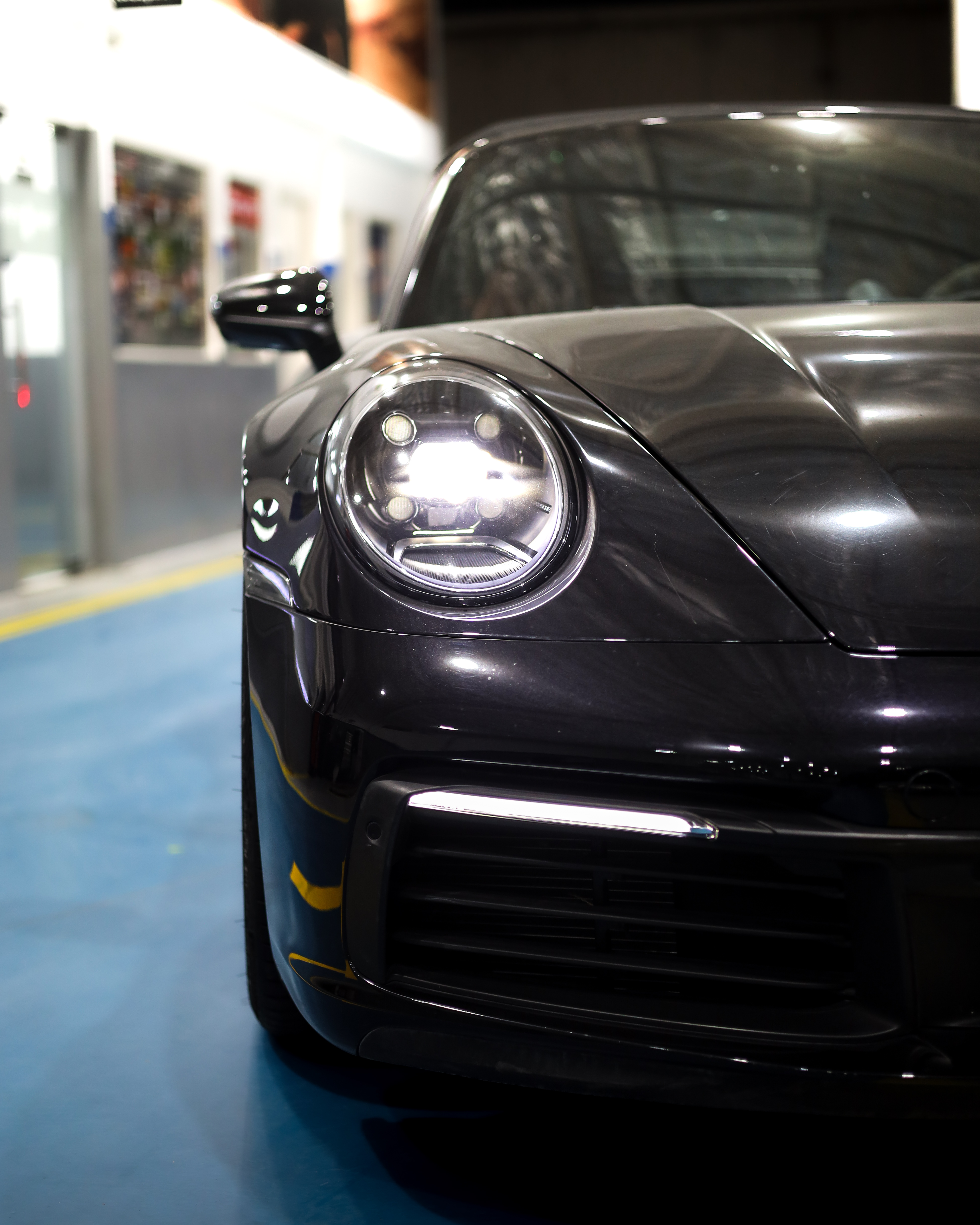 2020 PORSCHE 911 gallery image 5