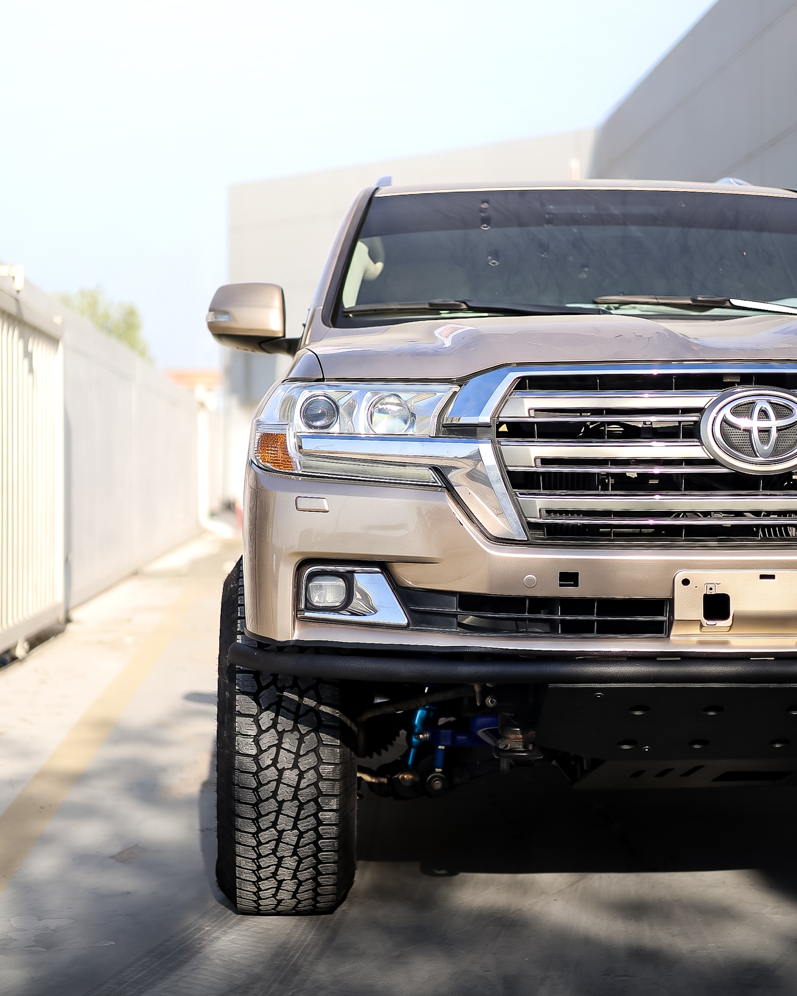 2016 TOYOTA LAND CRUISER 200 gallery image 8