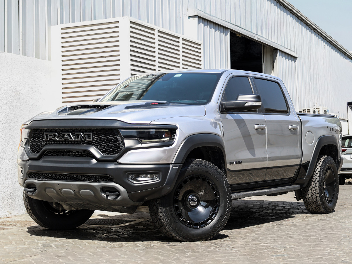 2022 DODGE RAM fitted with Designer LX-06 Brushed Silver Wheel