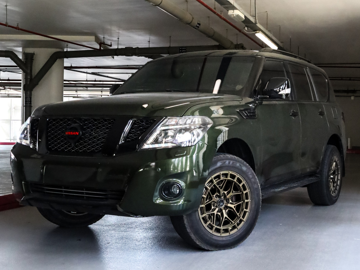 2016 NISSAN Y62 fitted with Vossen HFX-1 (6 Lug) Custom Finish Wheel