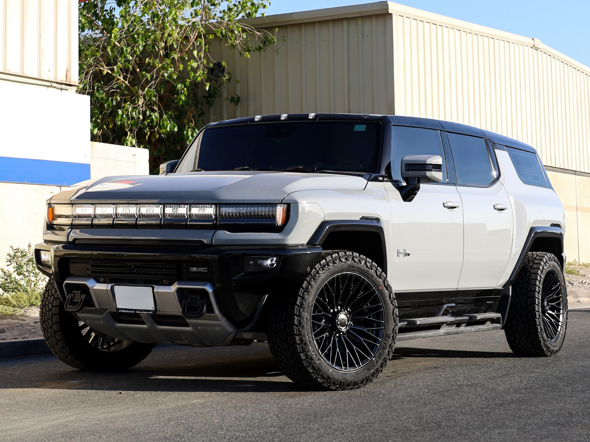 2025 GMC HUMMER EV