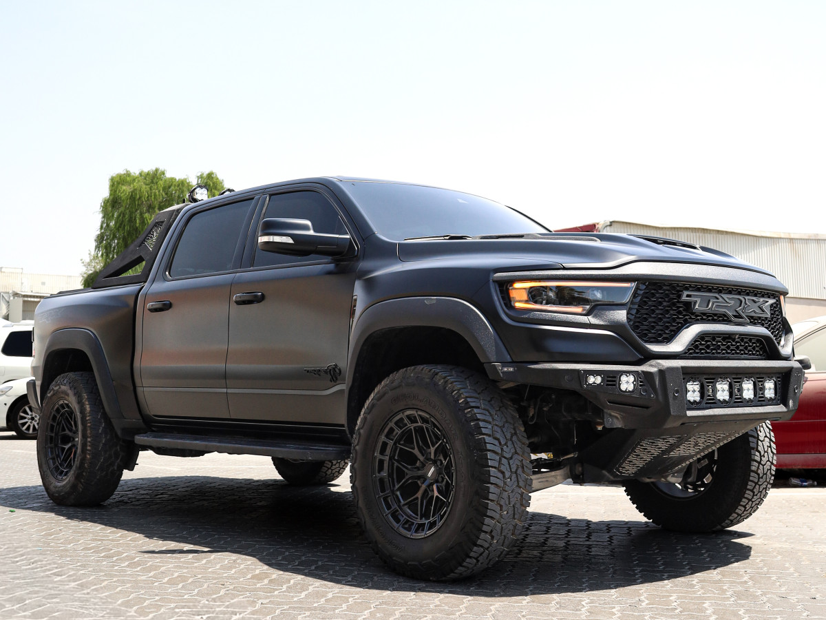 2022 DODGE RAM fitted with Vossen HFX-1 (6 Lug) Custom Finish Wheel