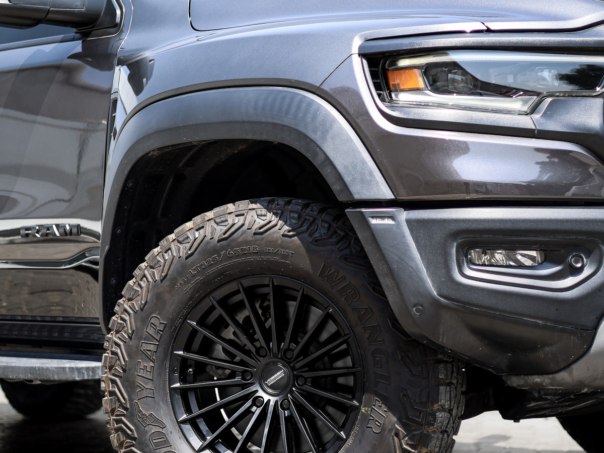 2022 DODGE RAM fitted with Vossen HFX-4 (5 Lug) Silver Polished Wheel
