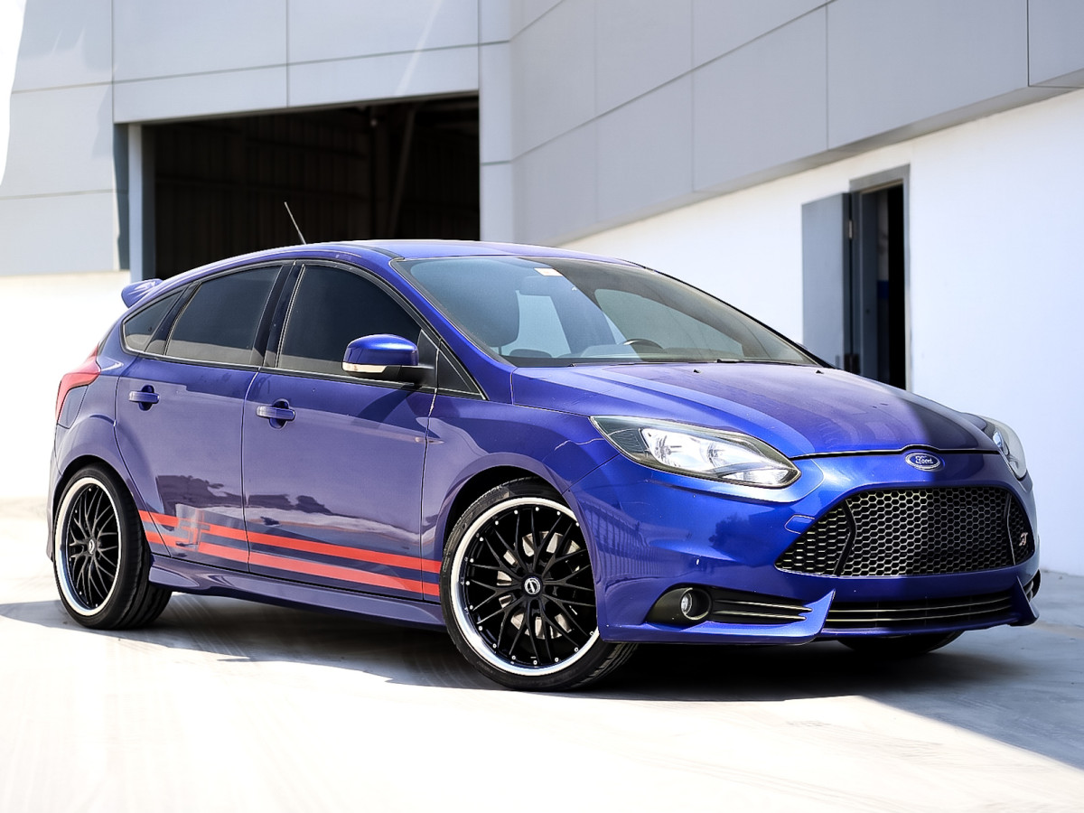 2014 FORD FOCUS